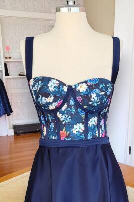 Lacivert Midi Boy Çiçek Desen Saten Etek Gece Ve Mezuniyet Elbisesi - 3